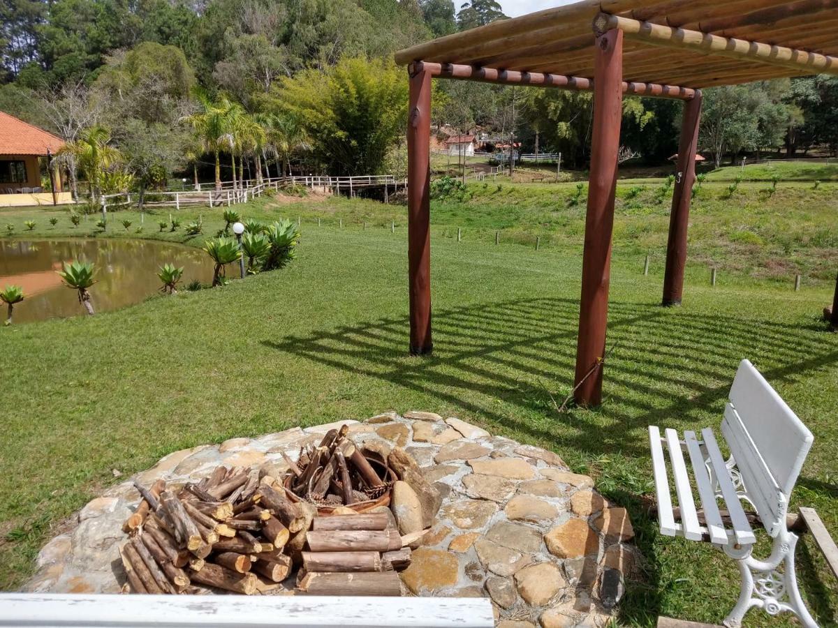 Pousada Colar De Ouro Chales Cunha Dış mekan fotoğraf